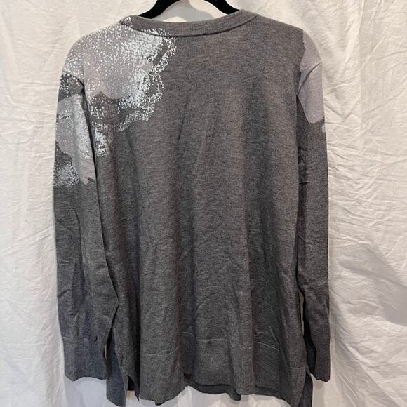 NWT Chico's Pullover Sweater Silver Gray Foil Intarsia Size 4 / XXL Shiny - Picture 2 of 8